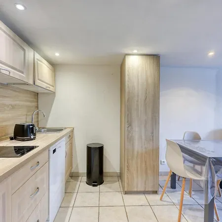 L'entre-deux Mediterraneen & Jardin Apartment *